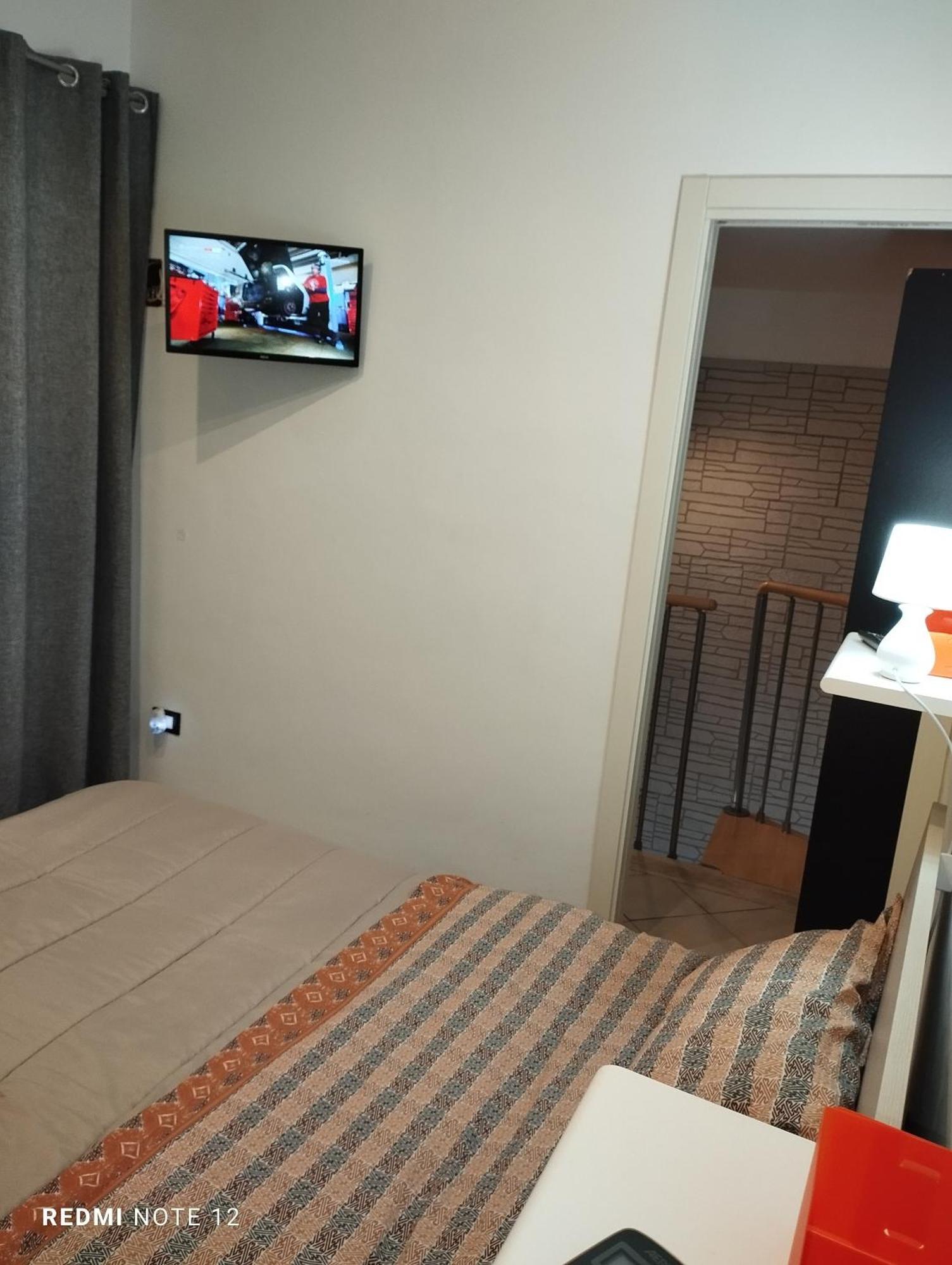 Casa Rosy Hotel Калтанисета Екстериор снимка