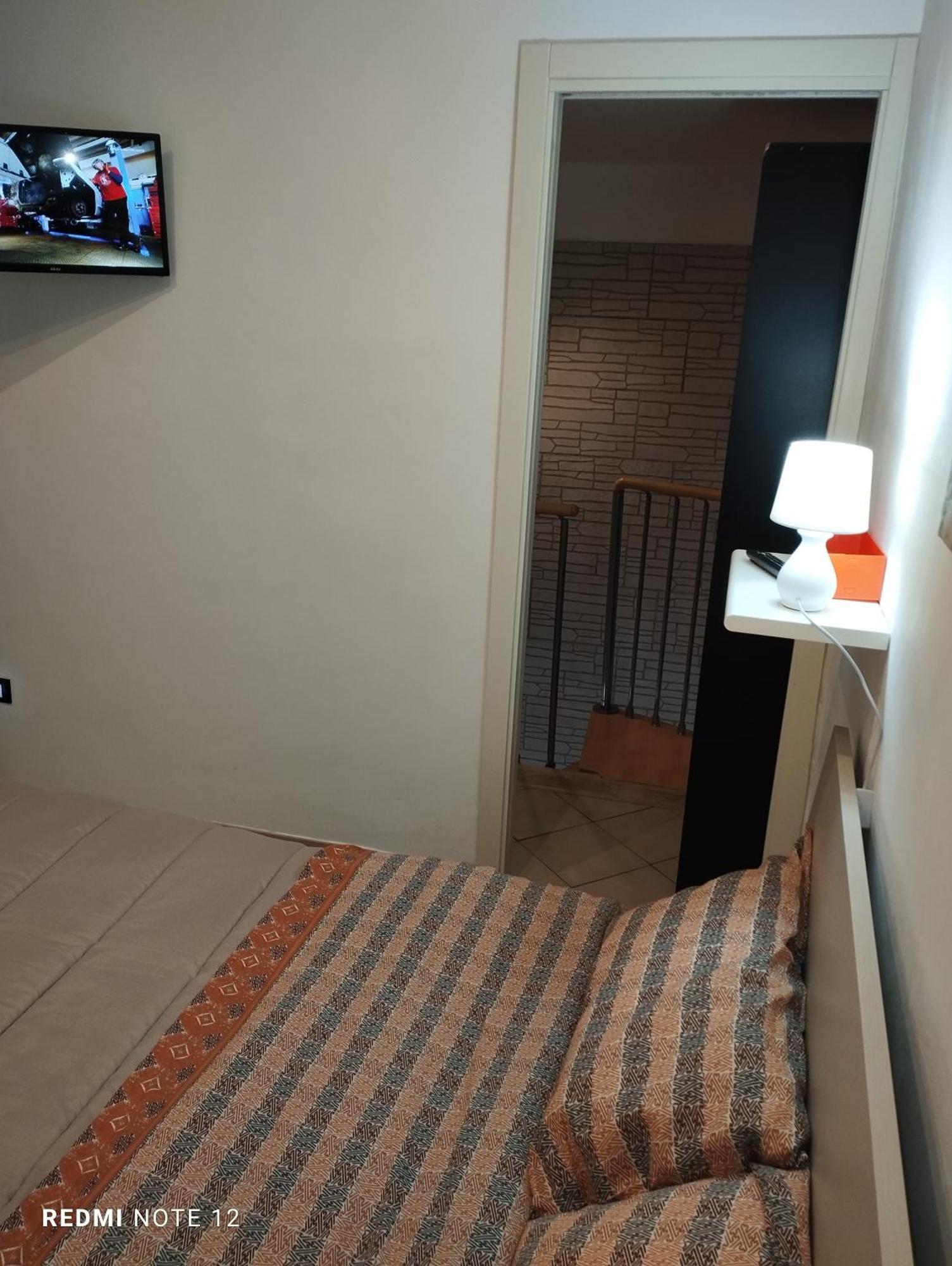 Casa Rosy Hotel Калтанисета Екстериор снимка