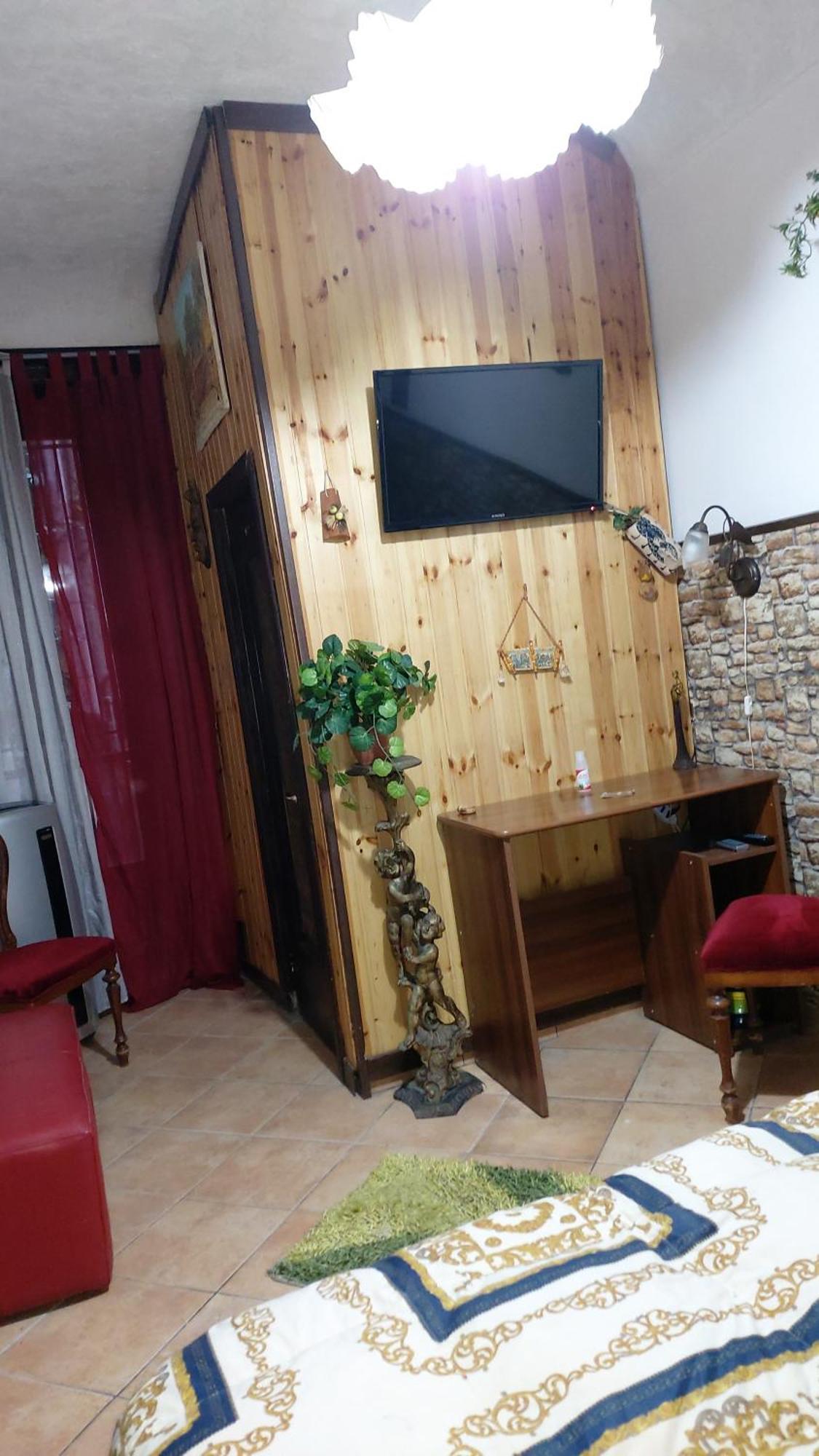 Casa Rosy Hotel Калтанисета Стая снимка