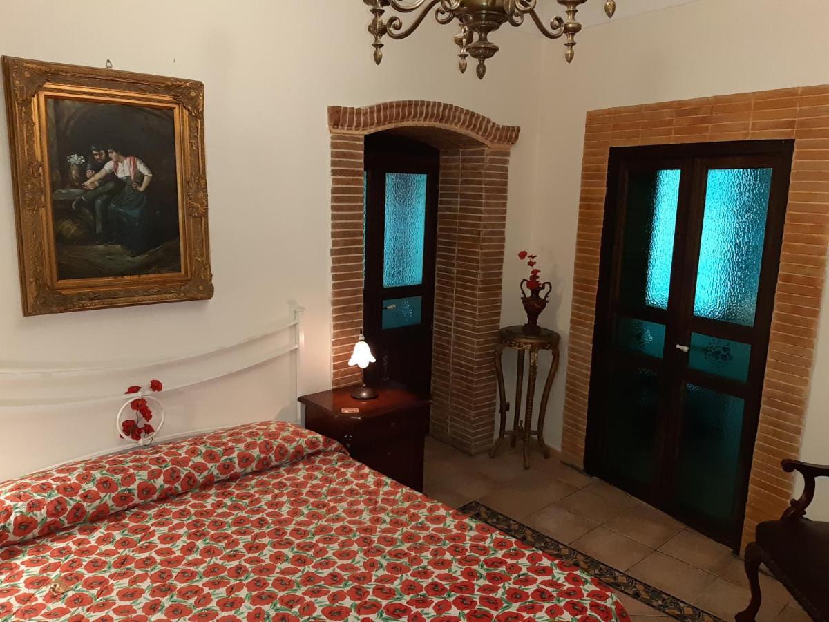 Casa Rosy Hotel Калтанисета Екстериор снимка