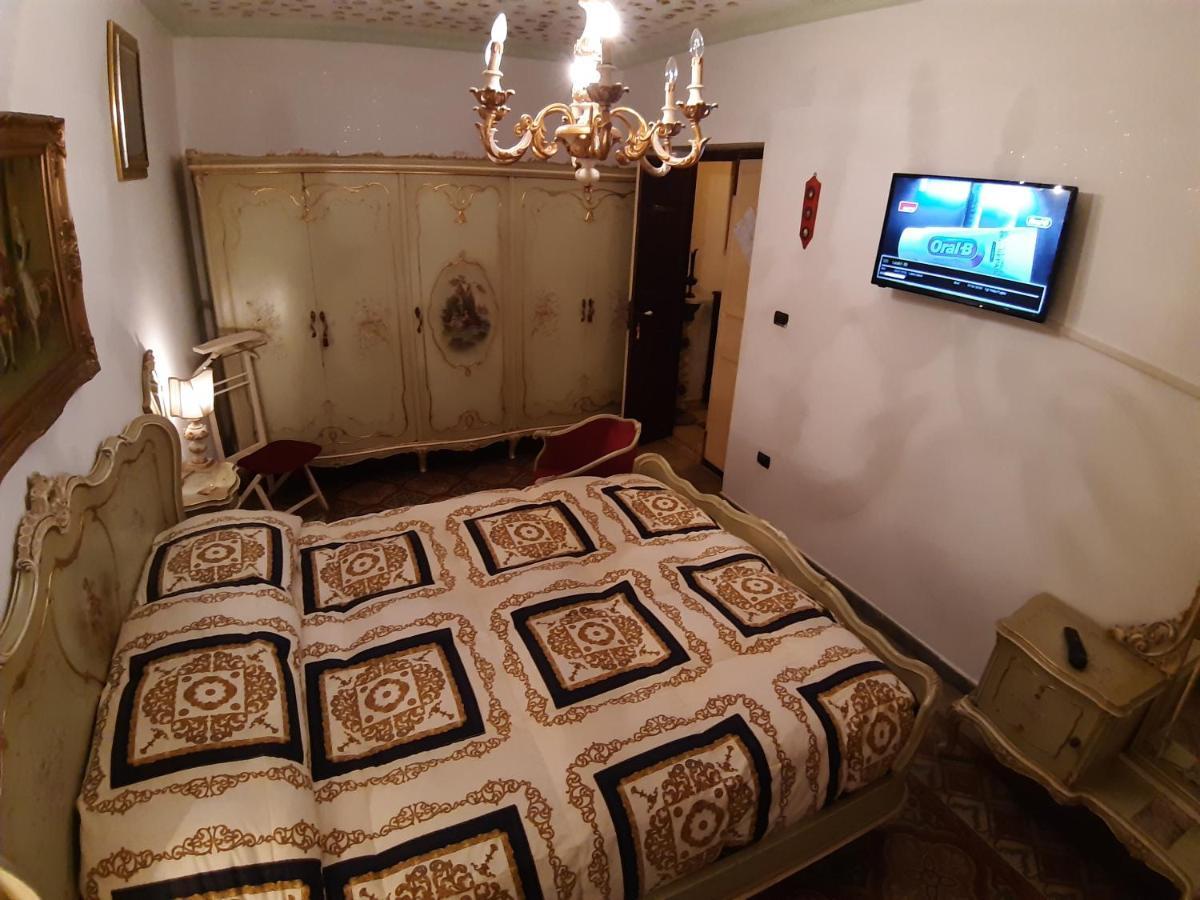 Casa Rosy Hotel Калтанисета Екстериор снимка